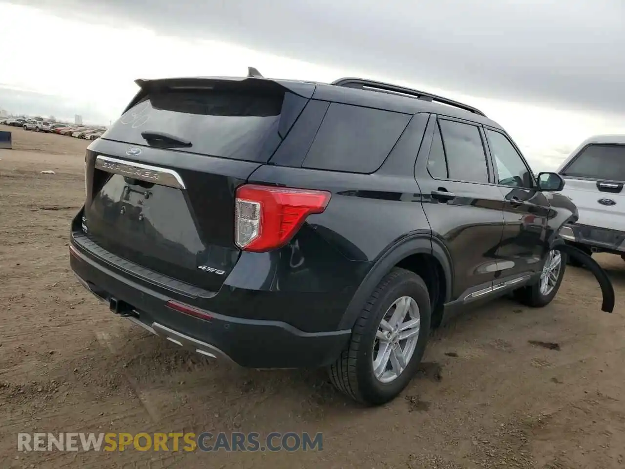 3 Photograph of a damaged car 1FMSK8DH6NGA15324 FORD EXPLORER 2022