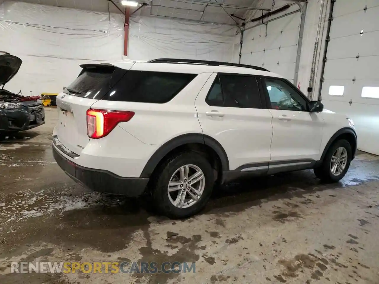 3 Photograph of a damaged car 1FMSK8DH6NGC16589 FORD EXPLORER 2022