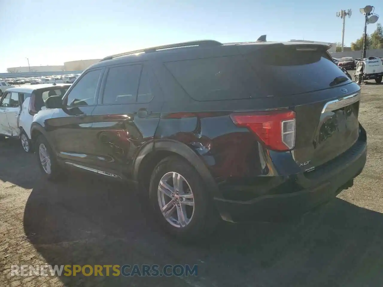 2 Photograph of a damaged car 1FMSK8DH7NGA36201 FORD EXPLORER 2022