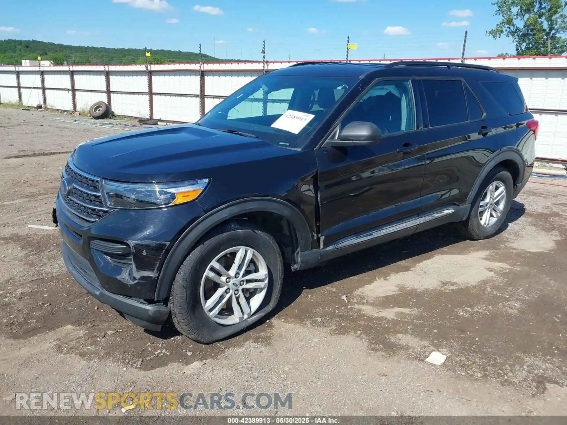 2 Photograph of a damaged car 1FMSK8DH7NGA38403 FORD EXPLORER 2022