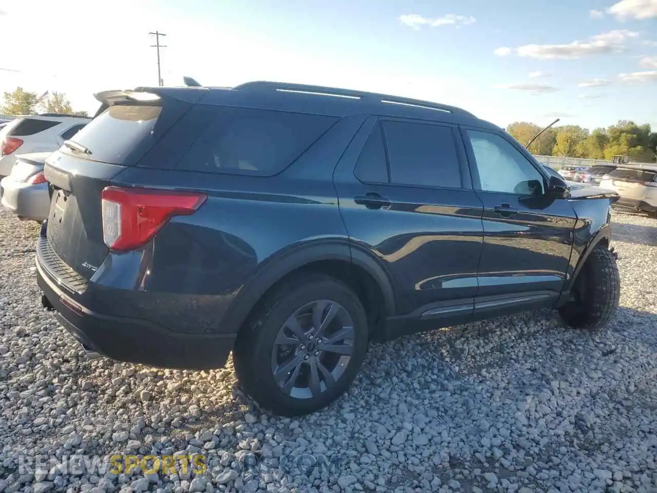 3 Photograph of a damaged car 1FMSK8DH7NGC20392 FORD EXPLORER 2022
