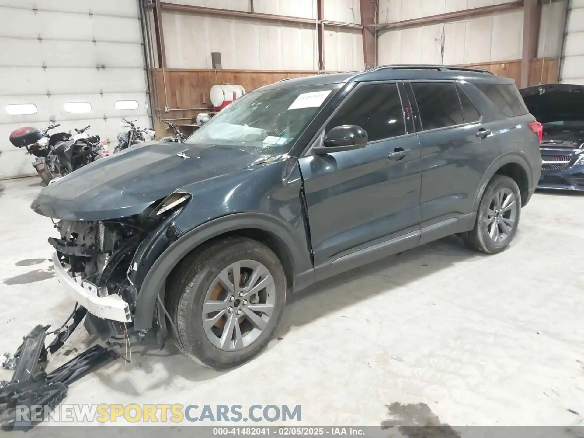 2 Photograph of a damaged car 1FMSK8DH8NGB36520 FORD EXPLORER 2022