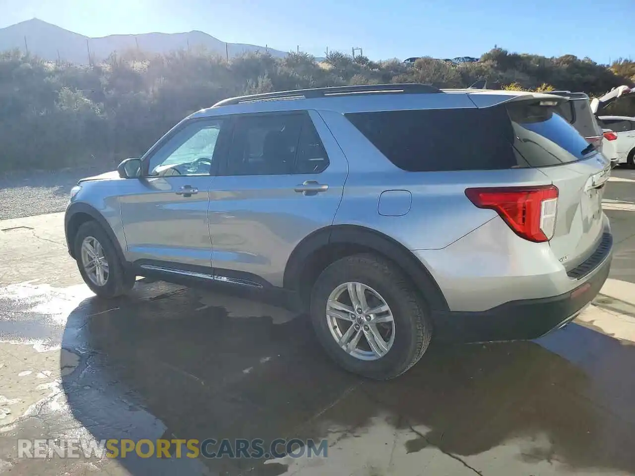 2 Photograph of a damaged car 1FMSK8DH8NGC35371 FORD EXPLORER 2022