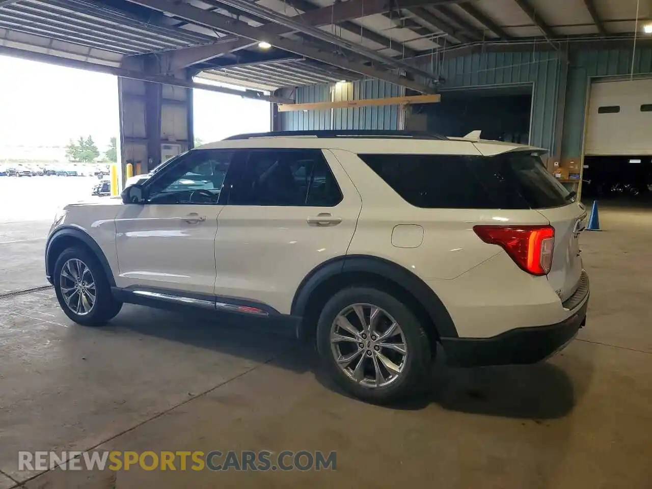 2 fotografías del automóvil dañado 1FMSK8DH9NGA82936 FORD EXPLORER 2022
