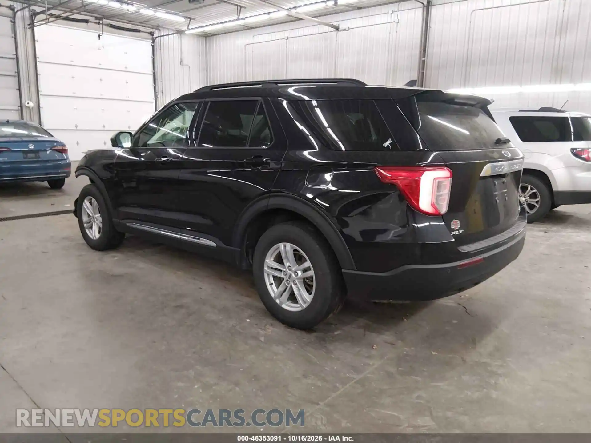 3 Photograph of a damaged car 1FMSK8DHXNGB39371 FORD EXPLORER 2022