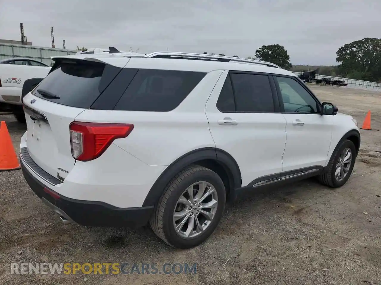 3 Photograph of a damaged car 1FMSK8FH2NGA32067 FORD EXPLORER 2022