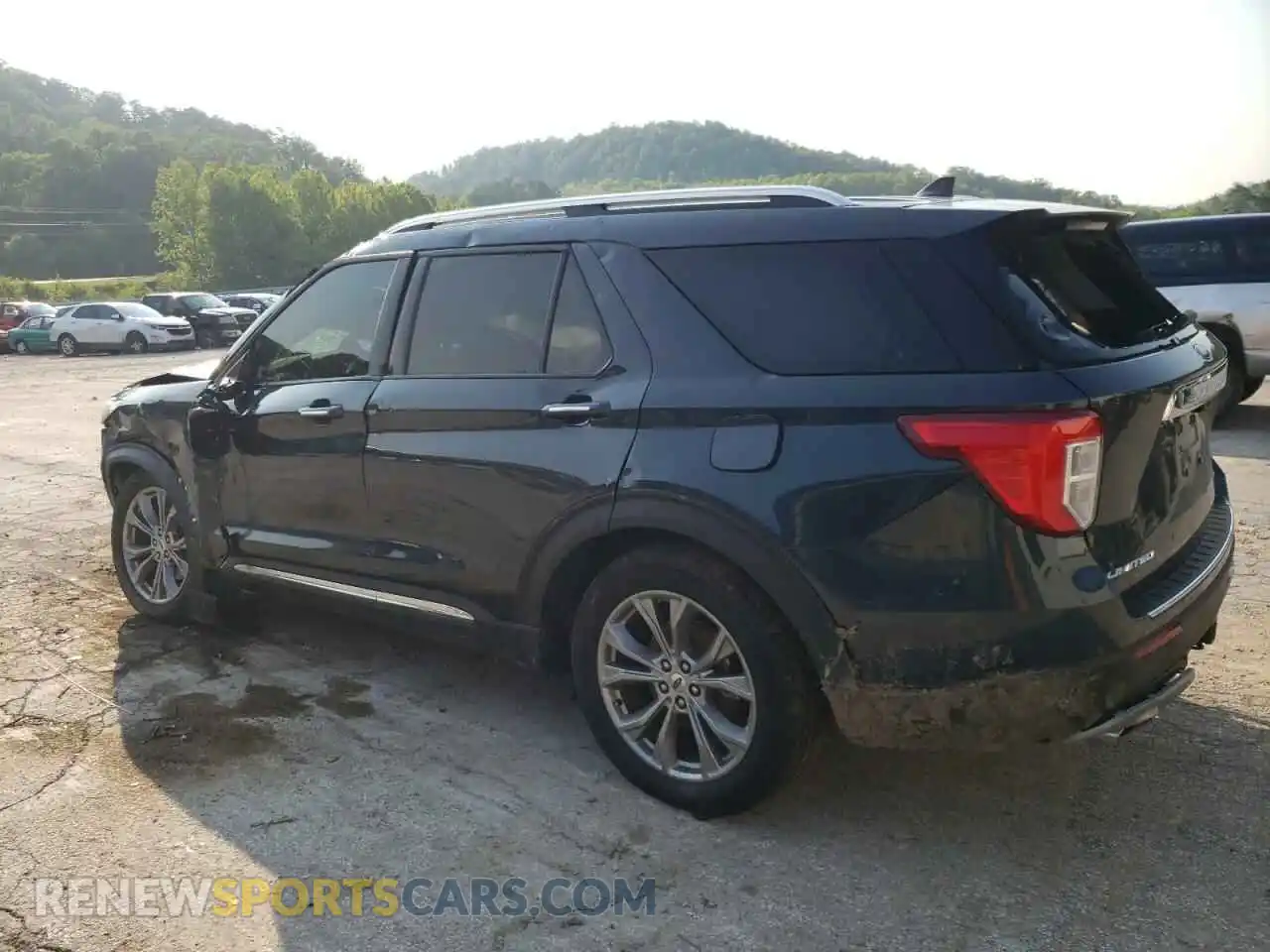 2 Photograph of a damaged car 1FMSK8FHXNGB83433 FORD EXPLORER 2022
