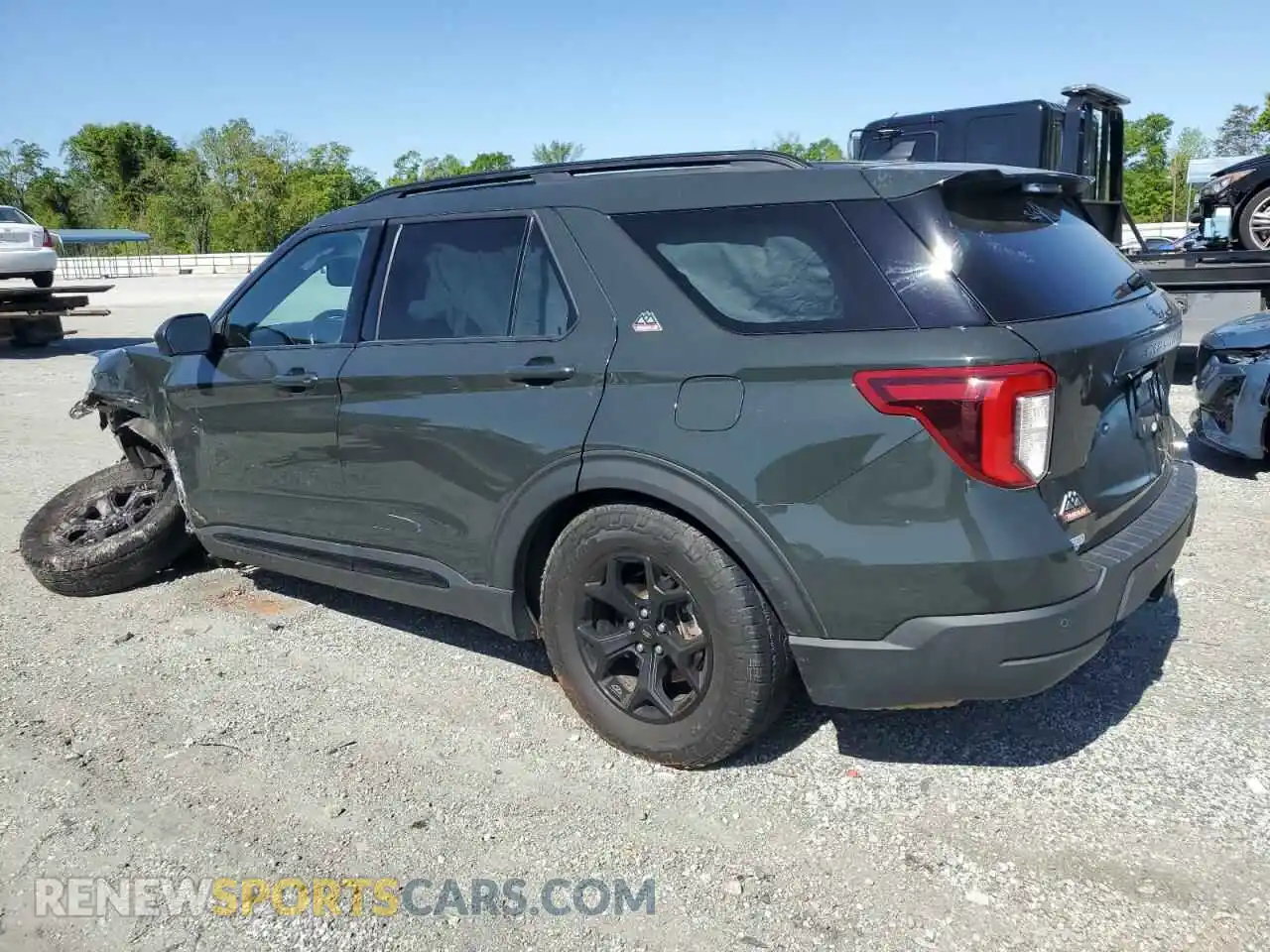 2 Photograph of a damaged car 1FMSK8JH1NGA46470 FORD EXPLORER 2022