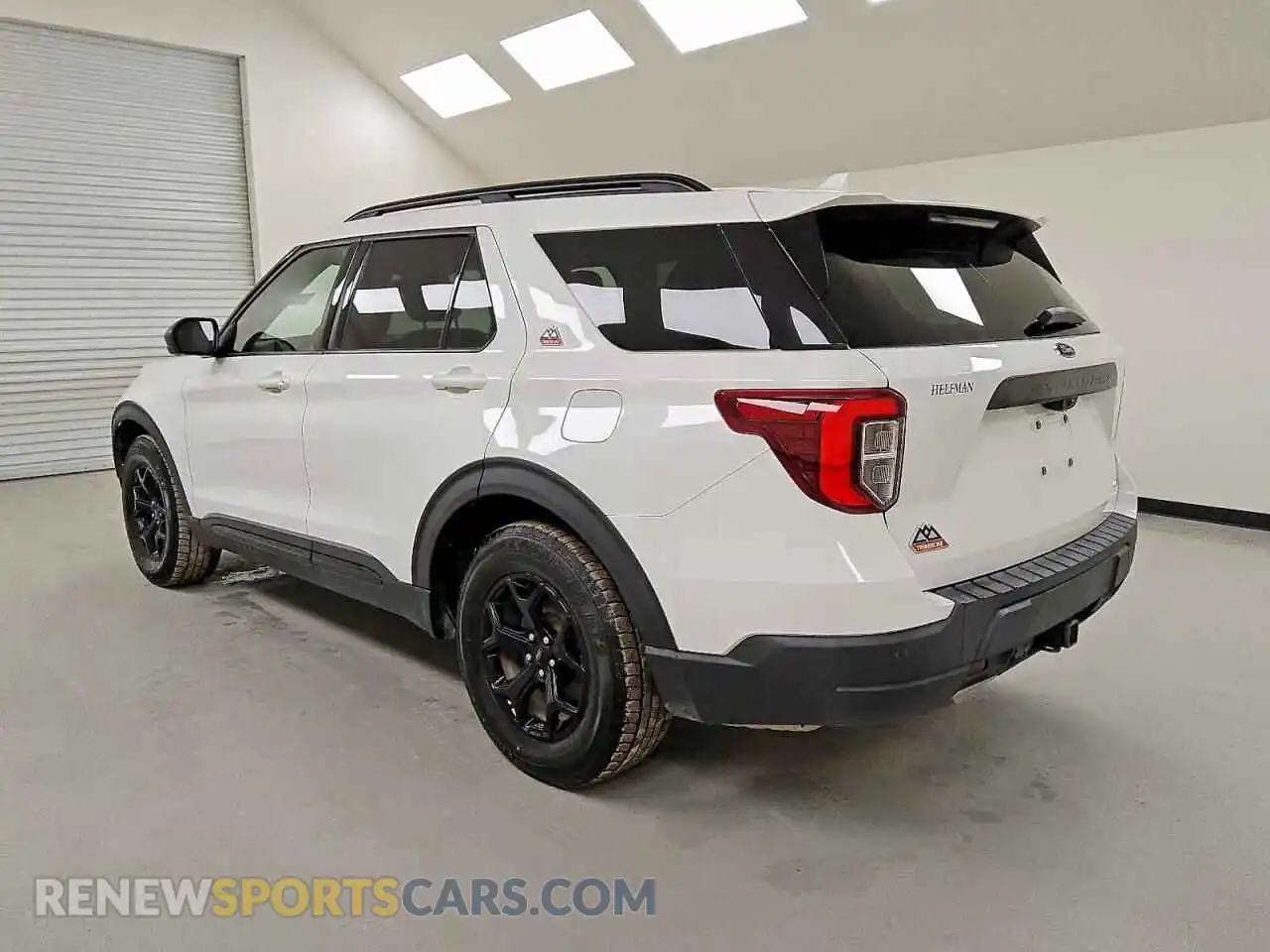 2 Photograph of a damaged car 1FMSK8JH2NGB58808 FORD EXPLORER 2022