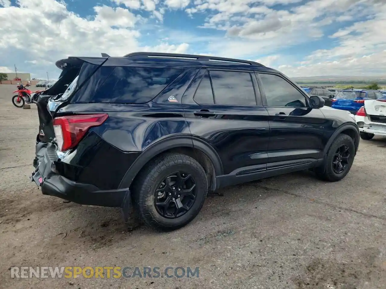 3 Photograph of a damaged car 1FMSK8JH8NGA70085 FORD EXPLORER 2022