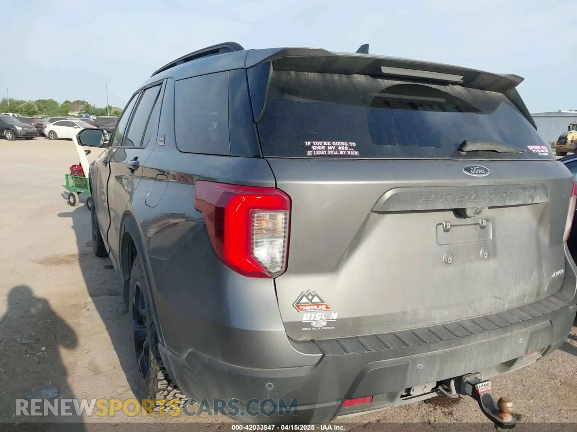 3 Photograph of a damaged car 1FMSK8JH9NGA34700 FORD EXPLORER 2022