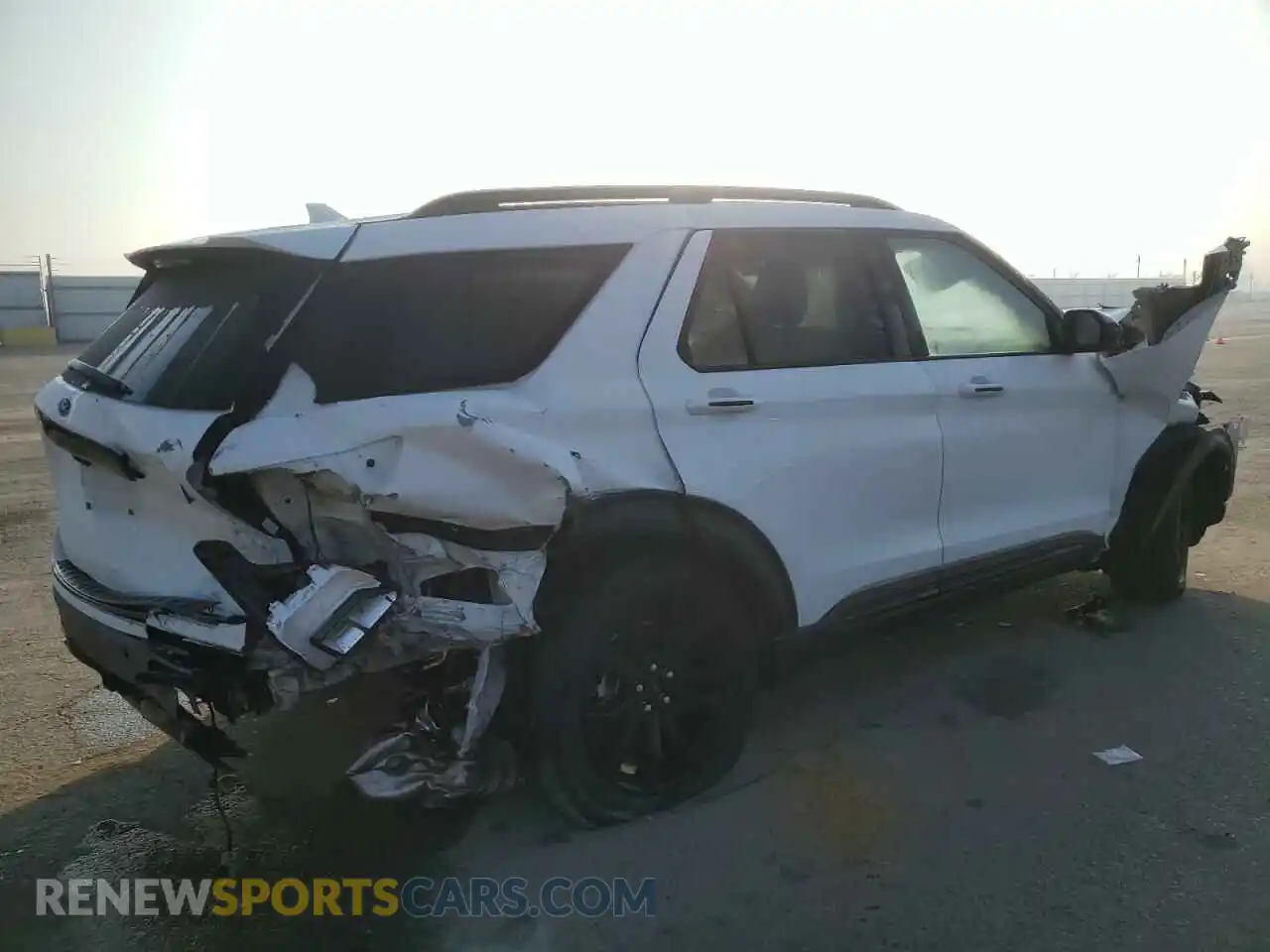 3 fotografías del automóvil dañado 1FMSK8KH4NGB21791 FORD EXPLORER 2022