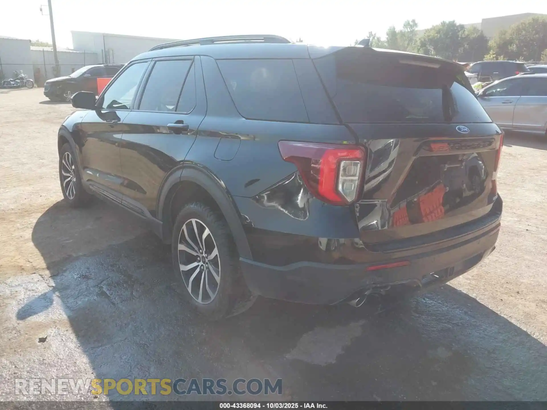 3 Photograph of a damaged car 1FMSK8KHXNGA95522 FORD EXPLORER 2022