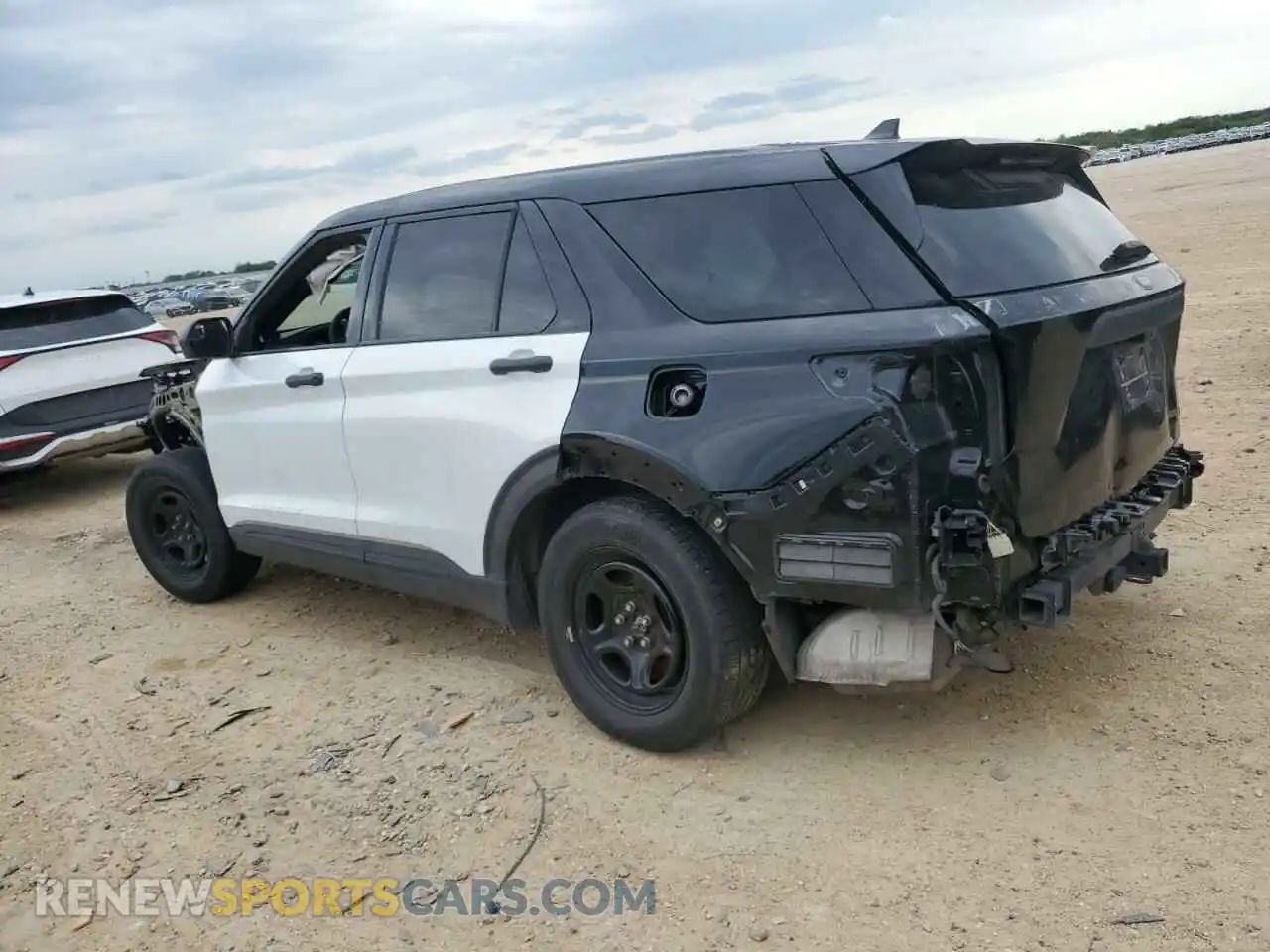 2 Фотография поврежденного автомобиля 1FM5K8AB4PGC00360 FORD EXPLORER 2023