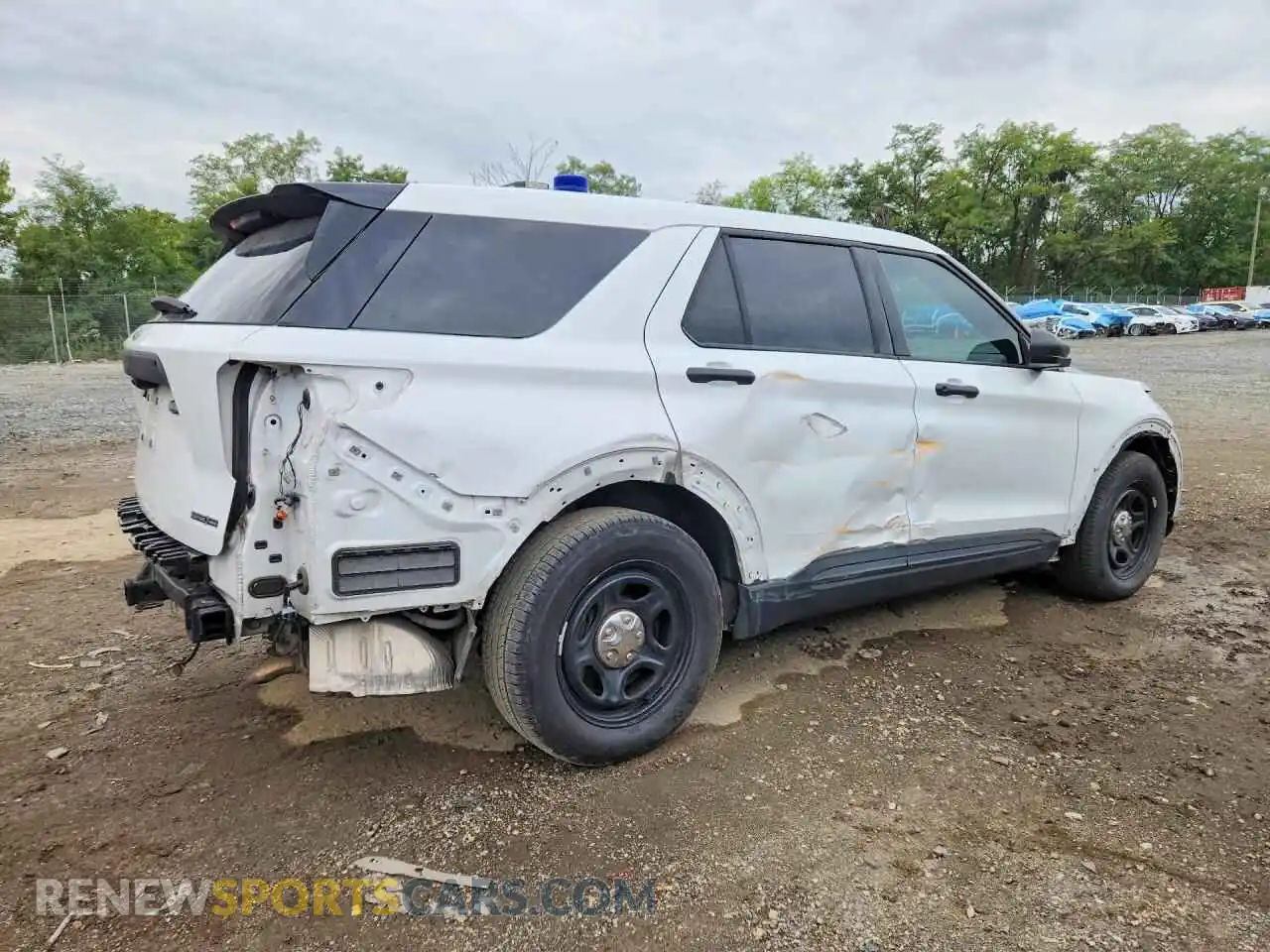 3 Фотография поврежденного автомобиля 1FM5K8AB7PGB12435 FORD EXPLORER 2023
