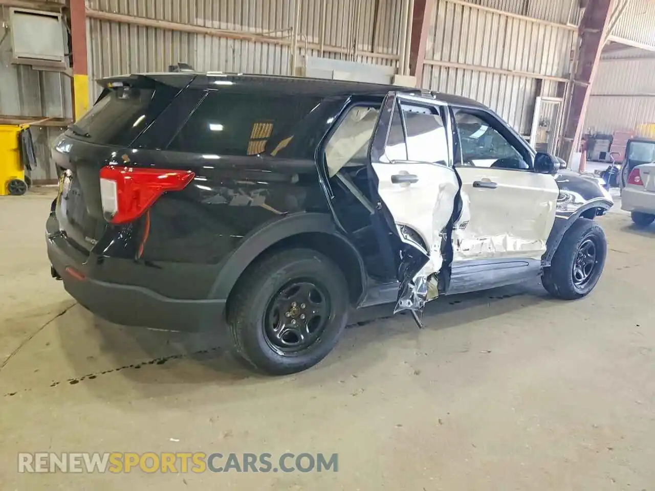 3 Photograph of a damaged car 1FM5K8ABXPGA81519 FORD EXPLORER 2023