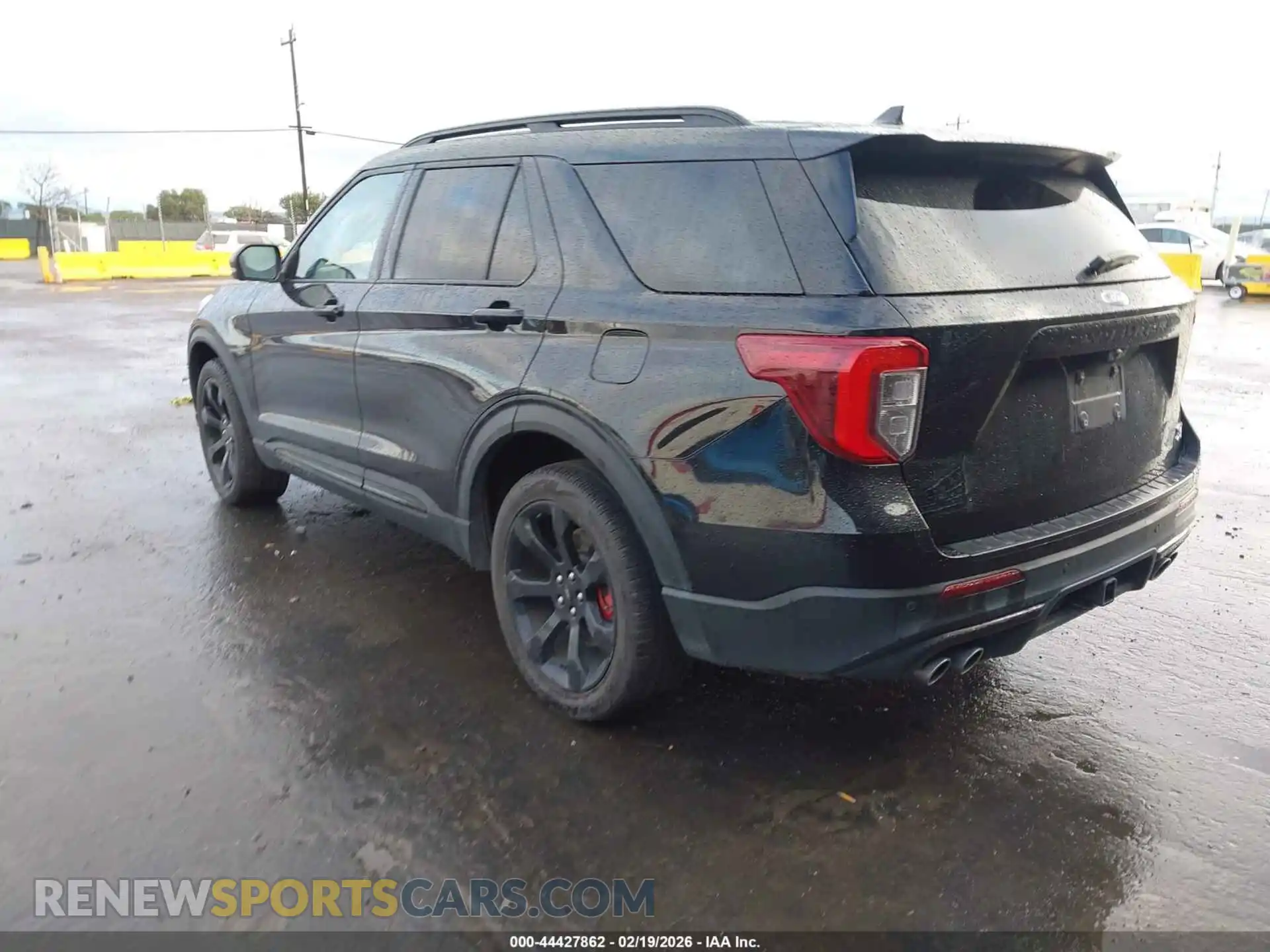 3 Photograph of a damaged car 1FM5K8GC3PGA22392 FORD EXPLORER 2023