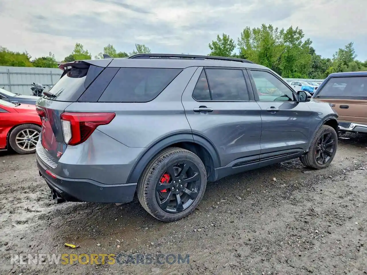 3 Фотография поврежденного автомобиля 1FM5K8GC3PGC08210 FORD EXPLORER 2023