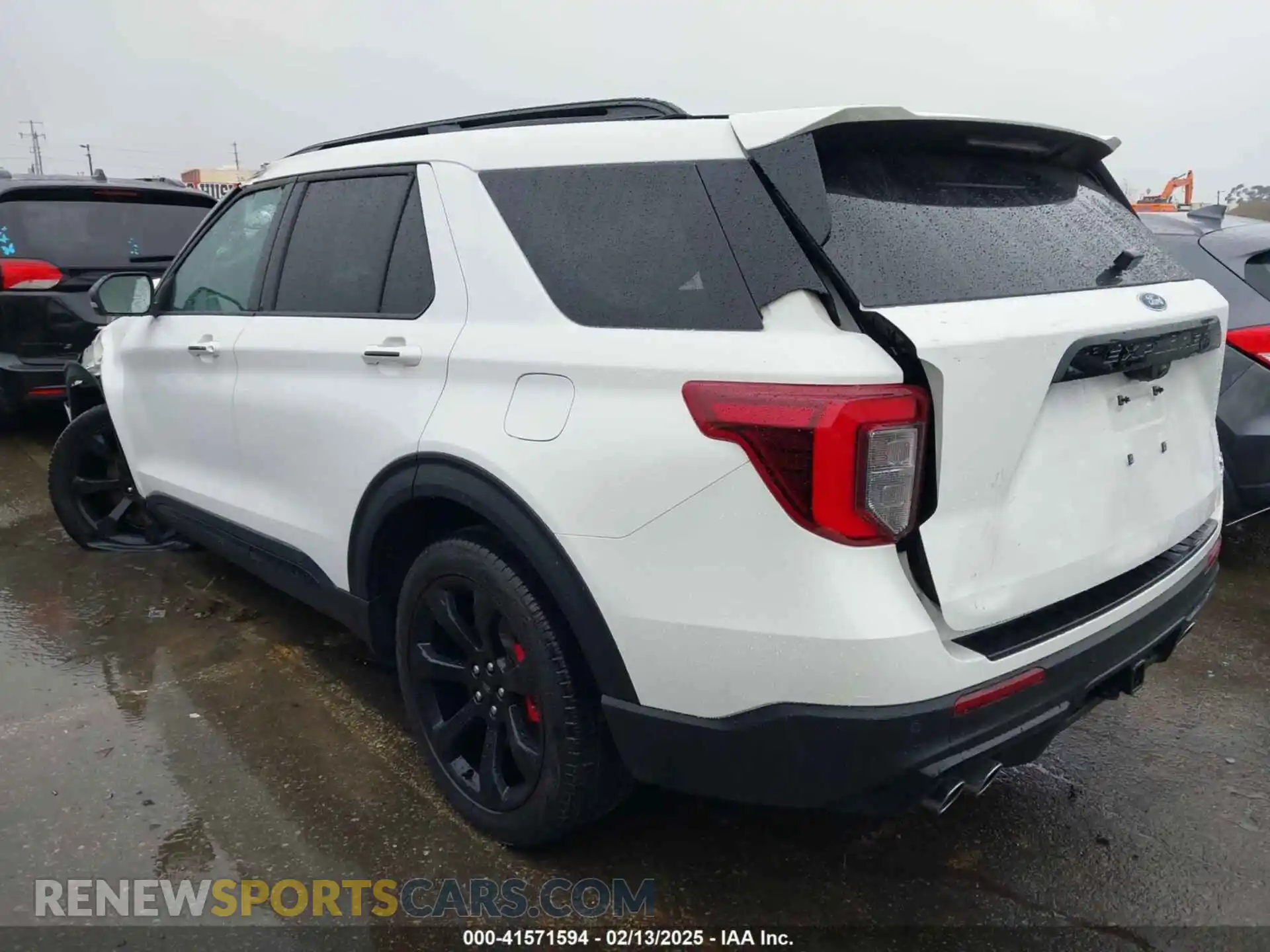 3 Photograph of a damaged car 1FM5K8GC8PGA29970 FORD EXPLORER 2023