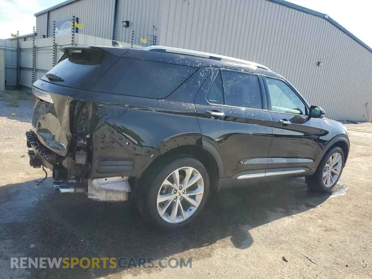 3 Photograph of a damaged car 1FM5K8HC4PGA28992 FORD EXPLORER 2023