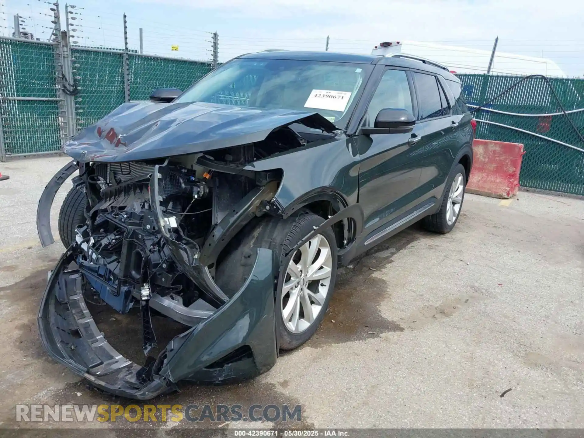 2 Photograph of a damaged car 1FM5K8HC7PGA97725 FORD EXPLORER 2023