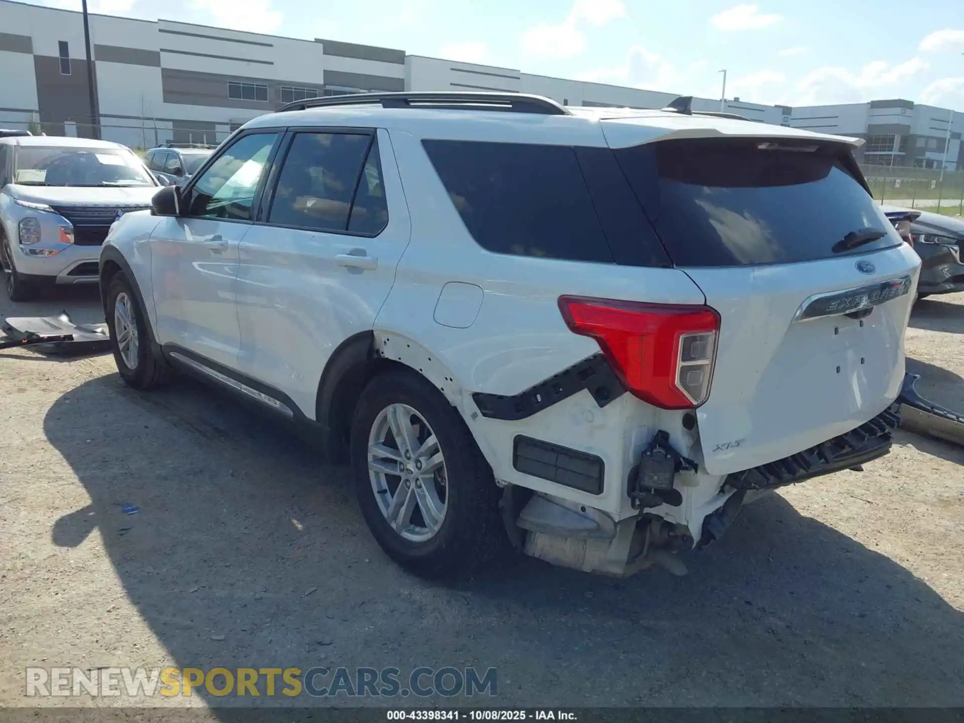 3 Photograph of a damaged car 1FMSK7DH2PGA58751 FORD EXPLORER 2023