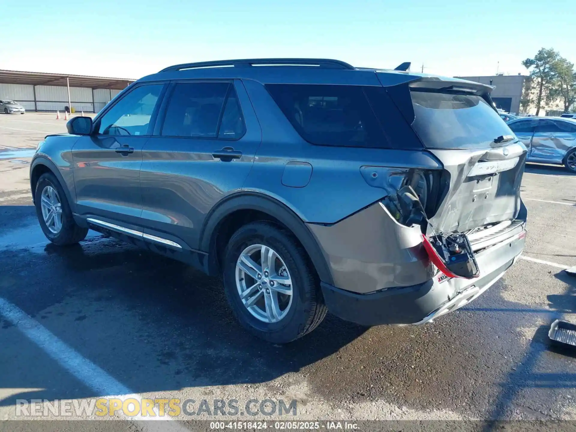3 Photograph of a damaged car 1FMSK7DH2PGB07995 FORD EXPLORER 2023