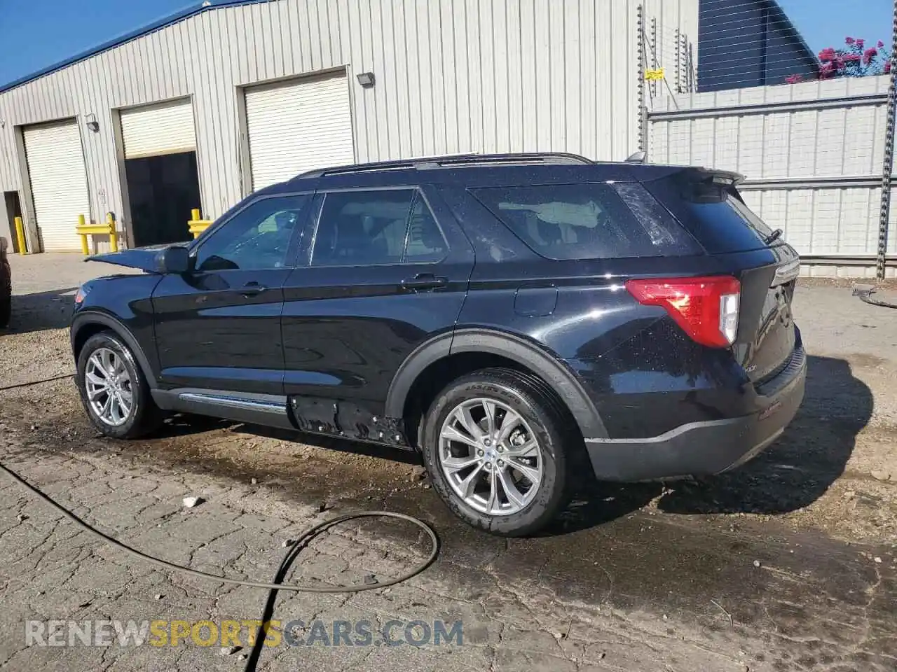 2 Photograph of a damaged car 1FMSK7DH4PGA93176 FORD EXPLORER 2023