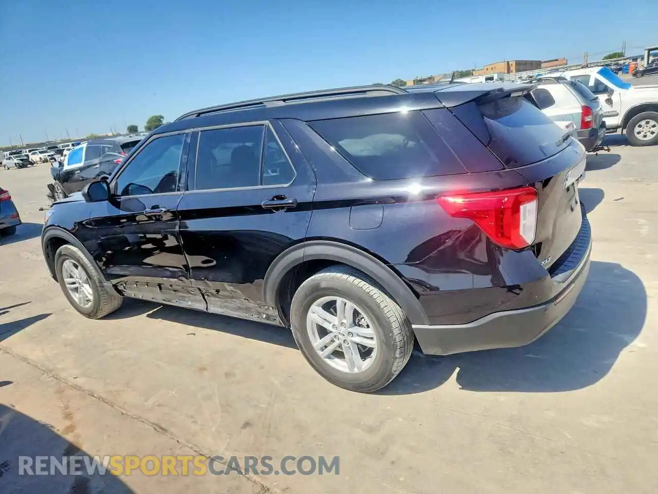 2 Photograph of a damaged car 1FMSK7DH5PGB89124 FORD EXPLORER 2023