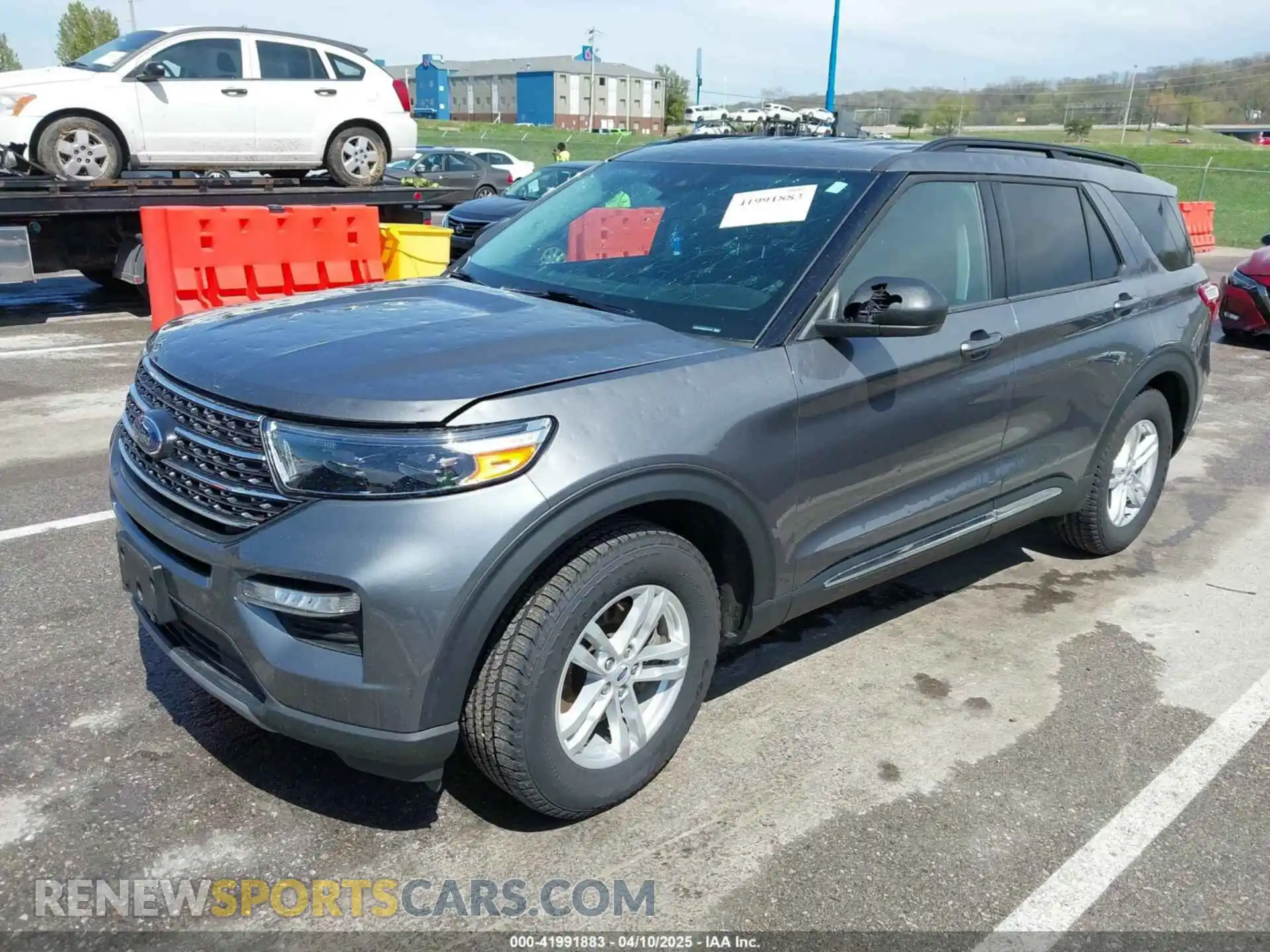 2 Photograph of a damaged car 1FMSK7DH6PGB75376 FORD EXPLORER 2023