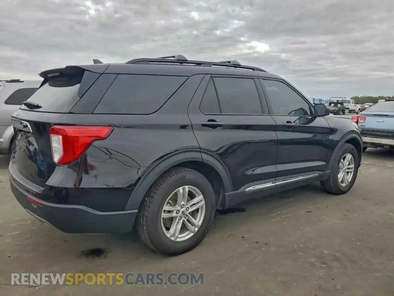 3 Photograph of a damaged car 1FMSK7DH7PGA46031 FORD EXPLORER 2023