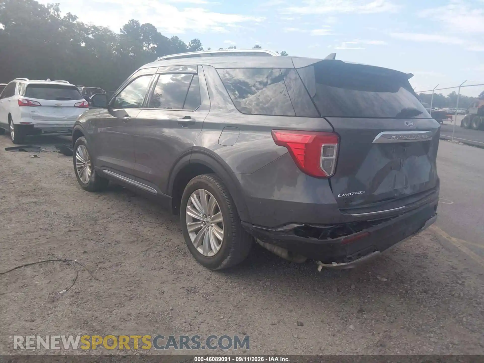 3 Фотография поврежденного автомобиля 1FMSK7FH7PGA45023 FORD EXPLORER 2023