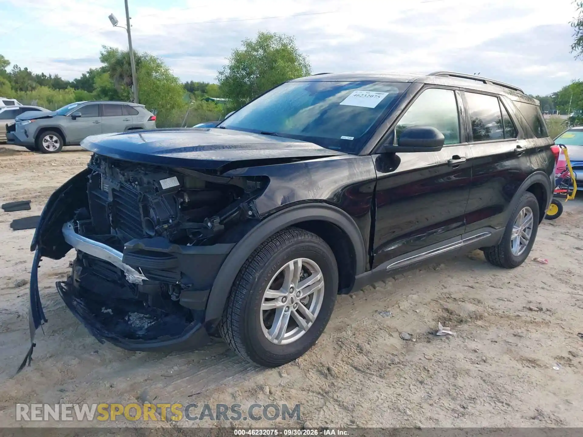 2 fotografías del automóvil dañado 1FMSK8DH0PGB74908 FORD EXPLORER 2023
