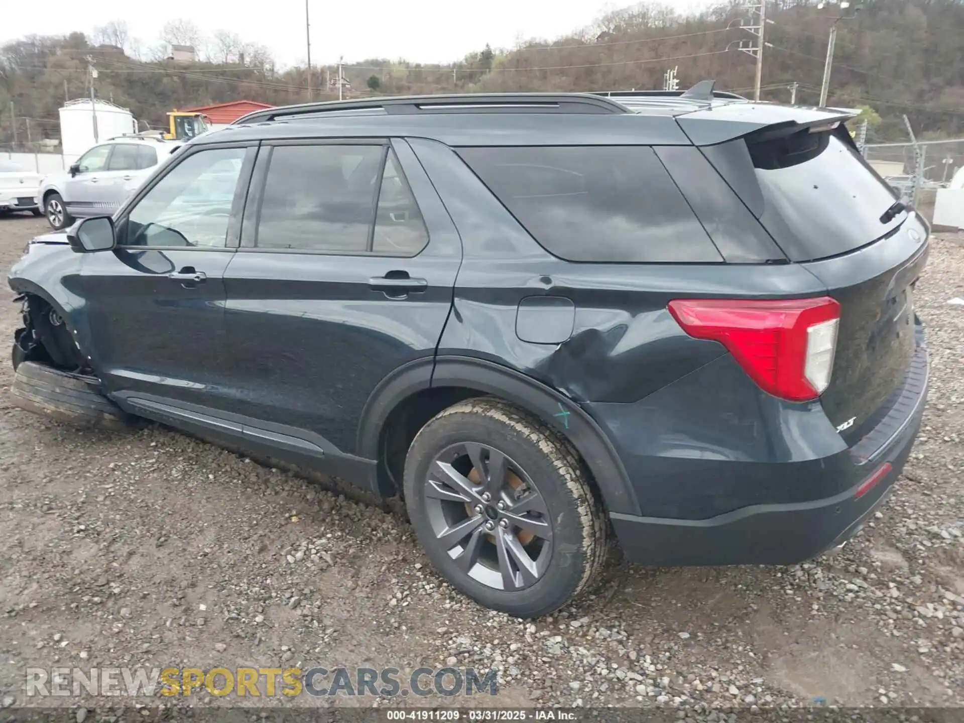 3 Photograph of a damaged car 1FMSK8DH1PGA47357 FORD EXPLORER 2023
