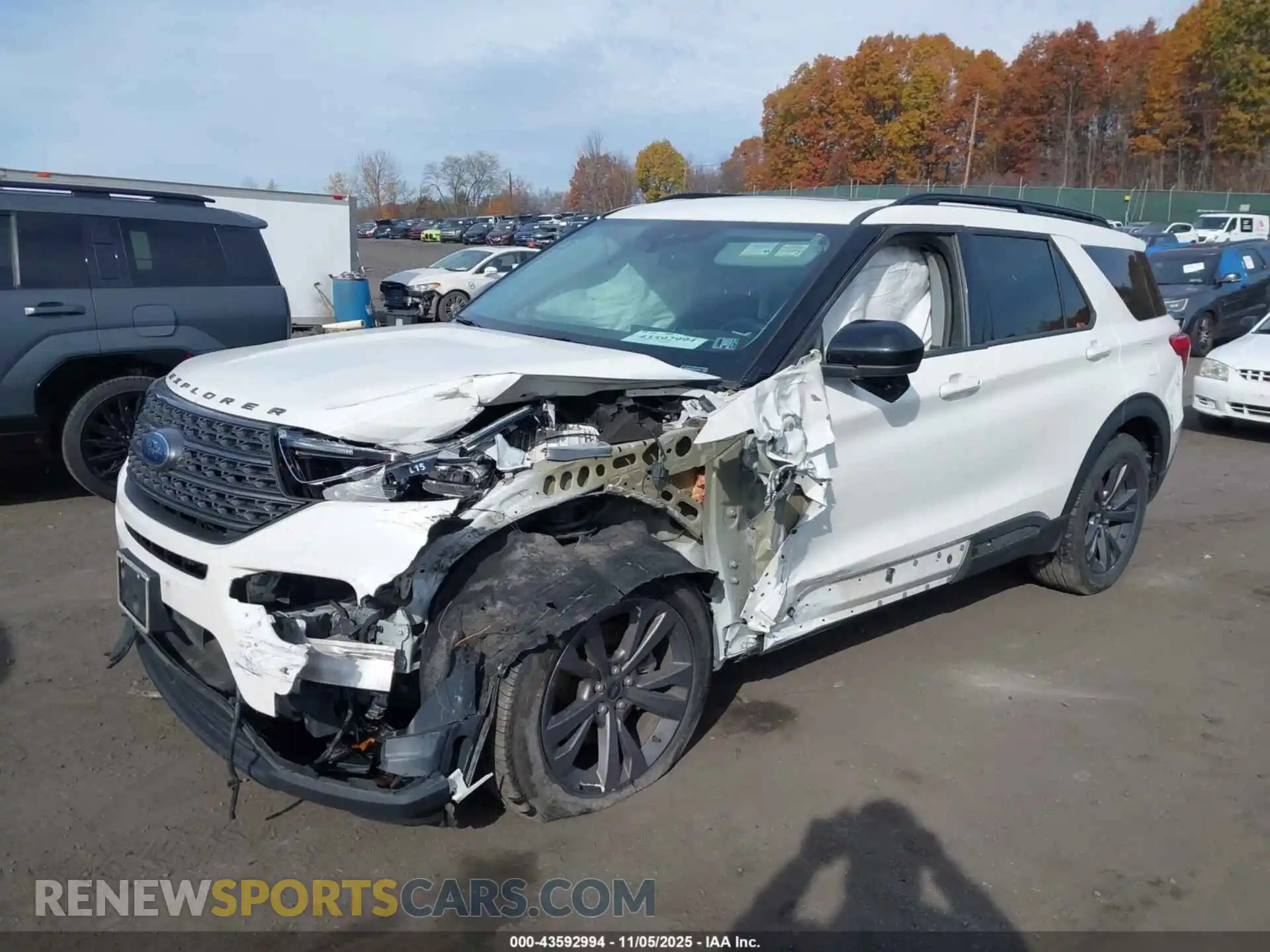 2 Photograph of a damaged car 1FMSK8DH4PGA71894 FORD EXPLORER 2023