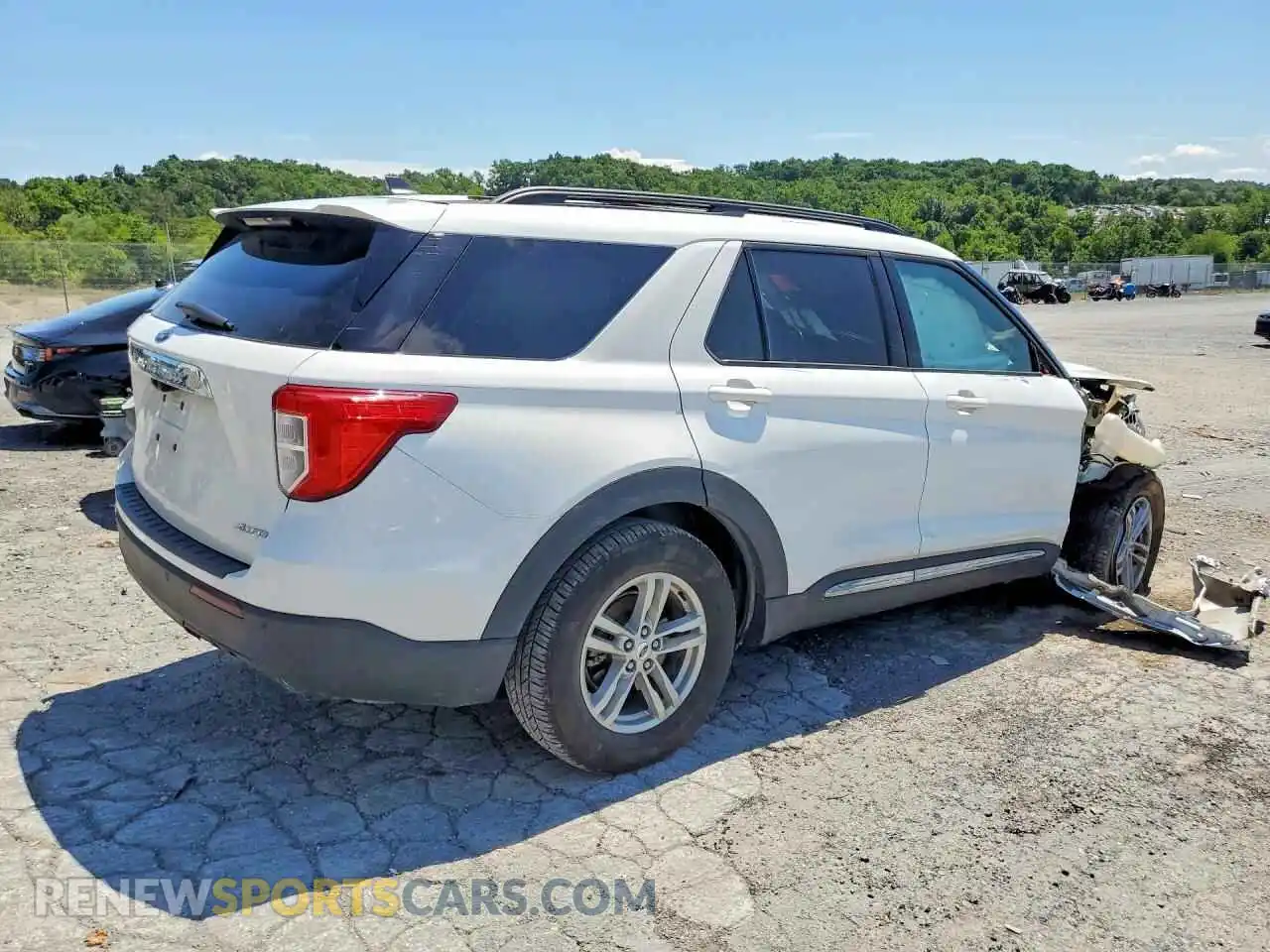 3 Photograph of a damaged car 1FMSK8DH5PGA18816 FORD EXPLORER 2023