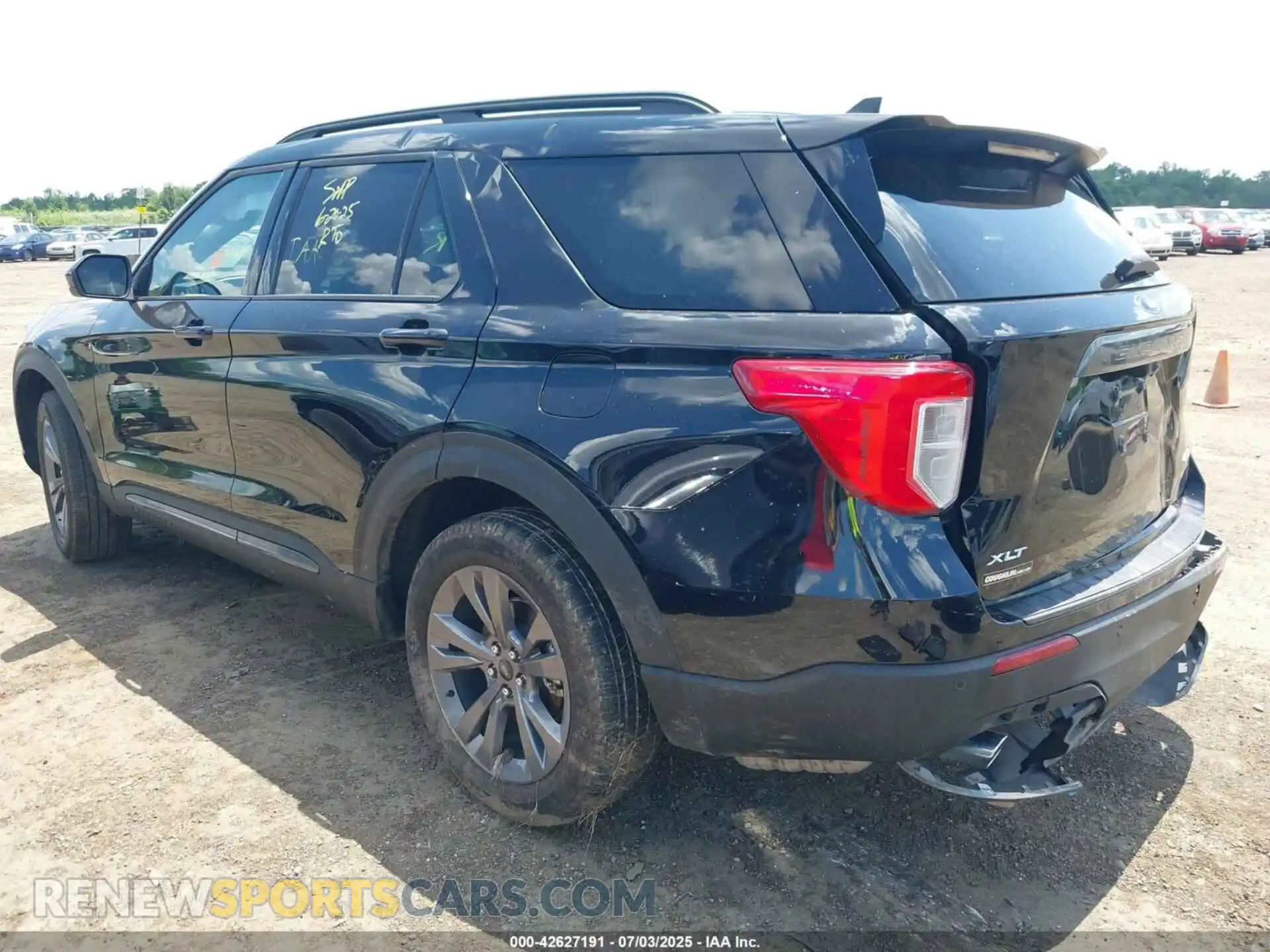 3 Photograph of a damaged car 1FMSK8DH6PGA03340 FORD EXPLORER 2023
