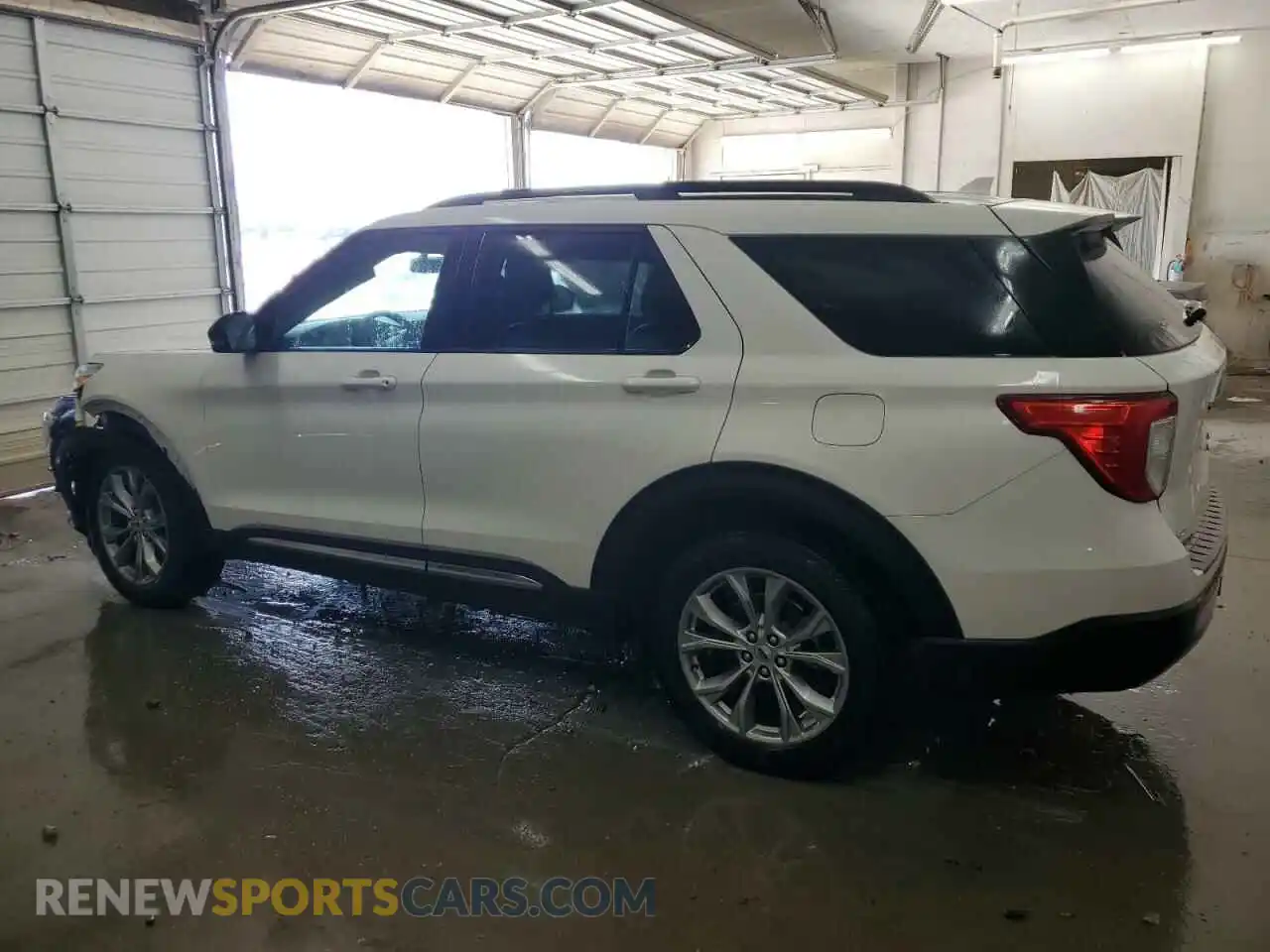 2 Photograph of a damaged car 1FMSK8DH7PGB73318 FORD EXPLORER 2023