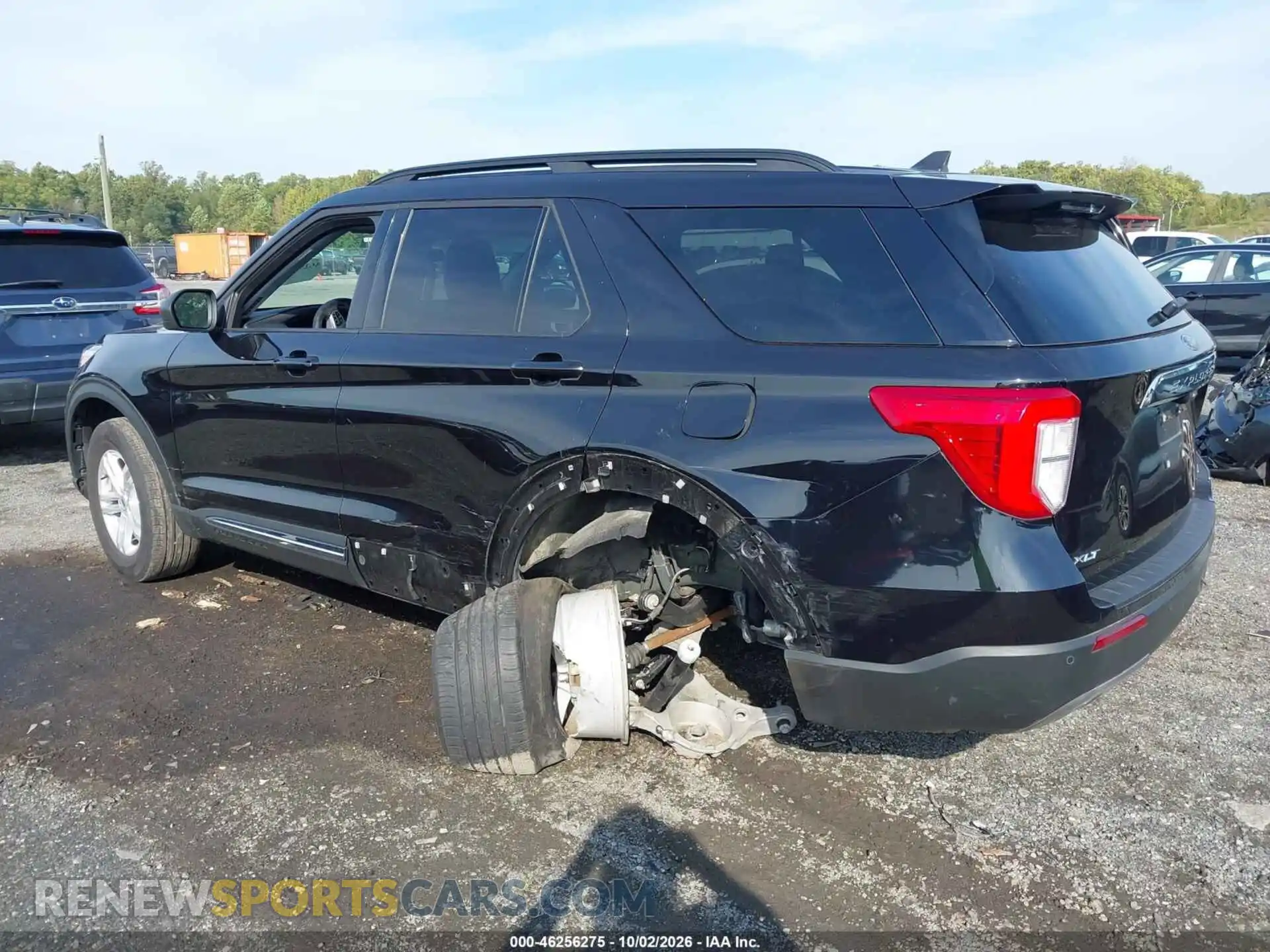 3 Фотография поврежденного автомобиля 1FMSK8DH7PGC23084 FORD EXPLORER 2023