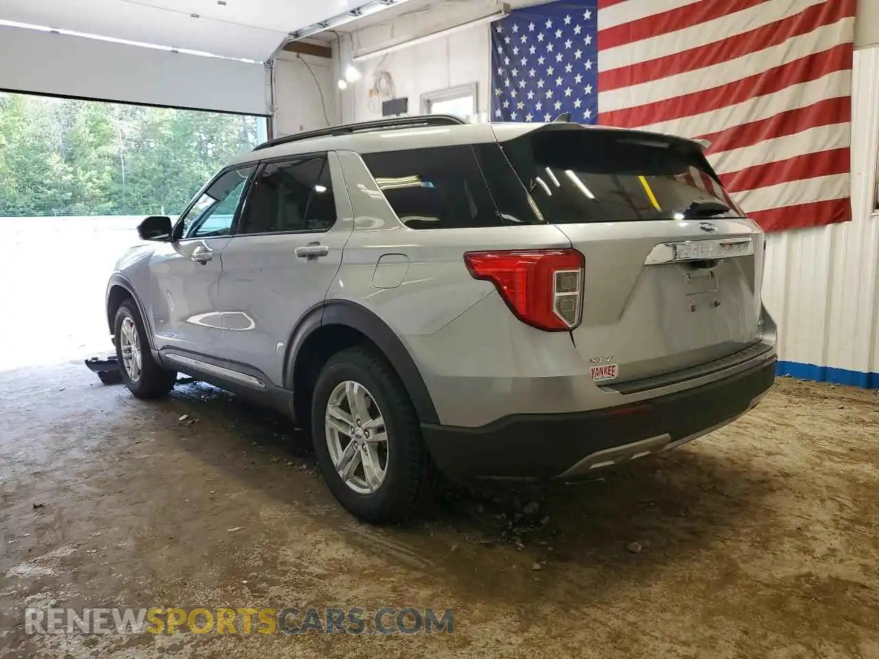 2 fotografías del automóvil dañado 1FMSK8DH9PGB42782 FORD EXPLORER 2023
