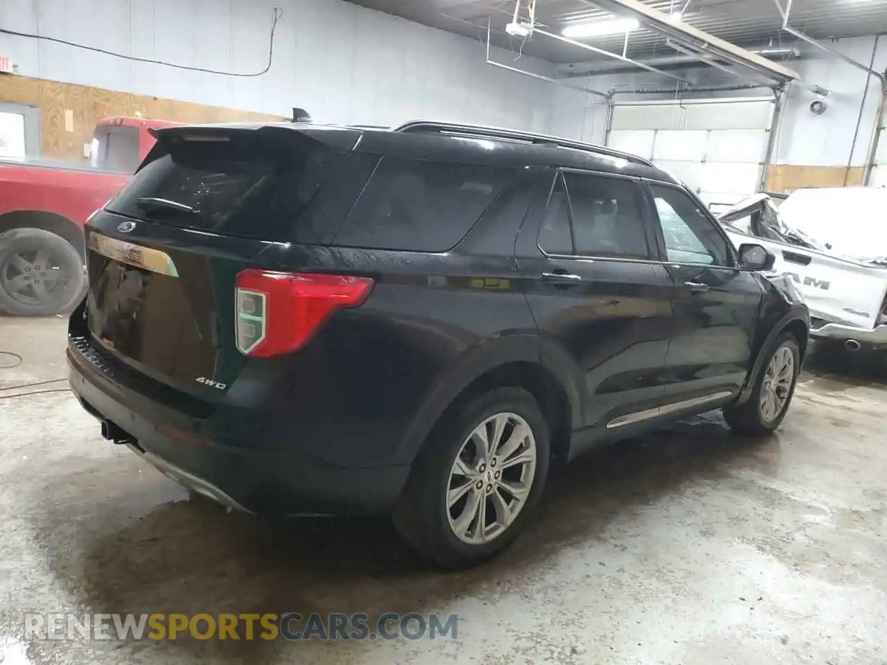 3 Photograph of a damaged car 1FMSK8DHXPGA73861 FORD EXPLORER 2023