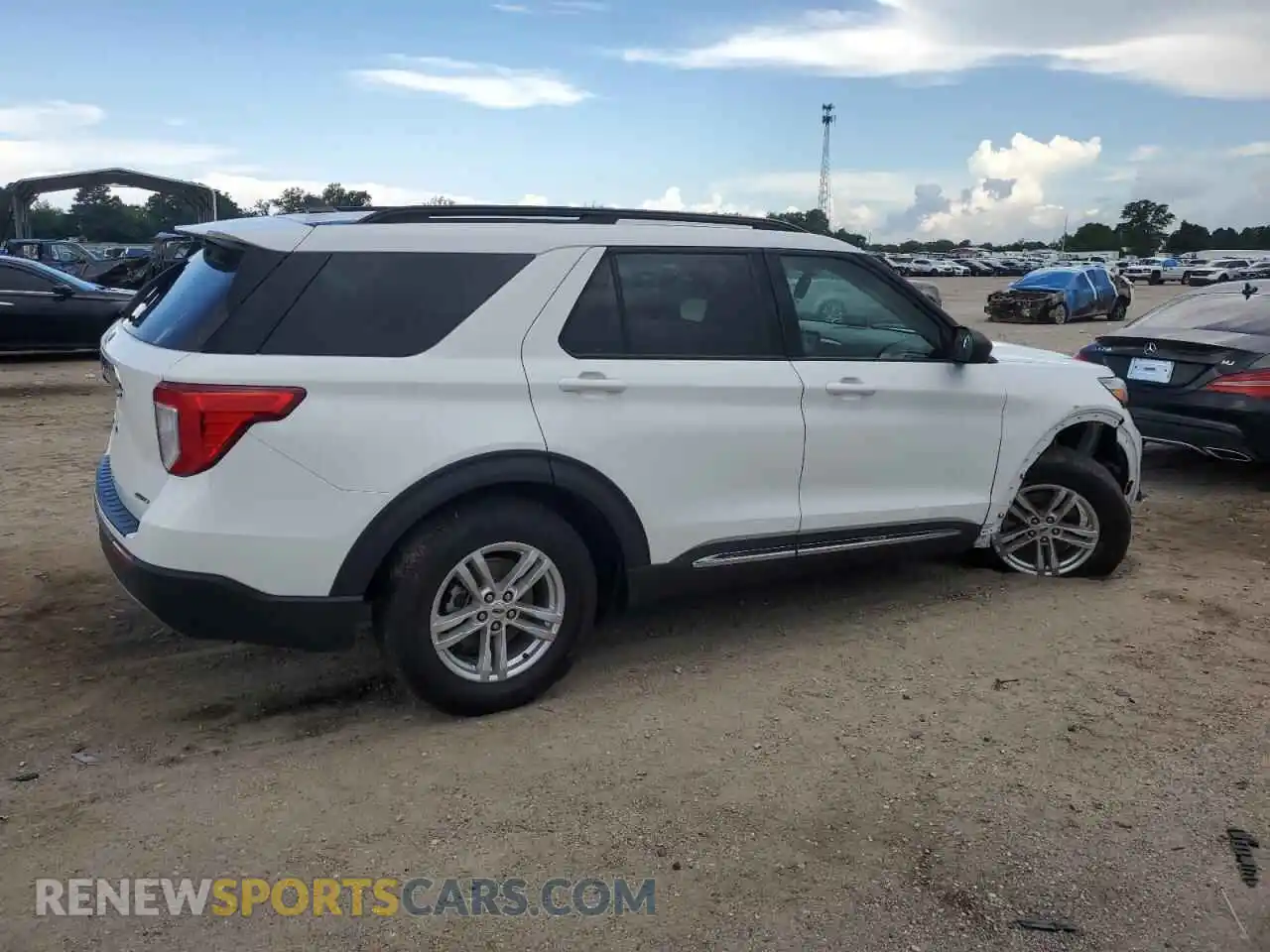 3 Photograph of a damaged car 1FMSK8DHXPGB27756 FORD EXPLORER 2023