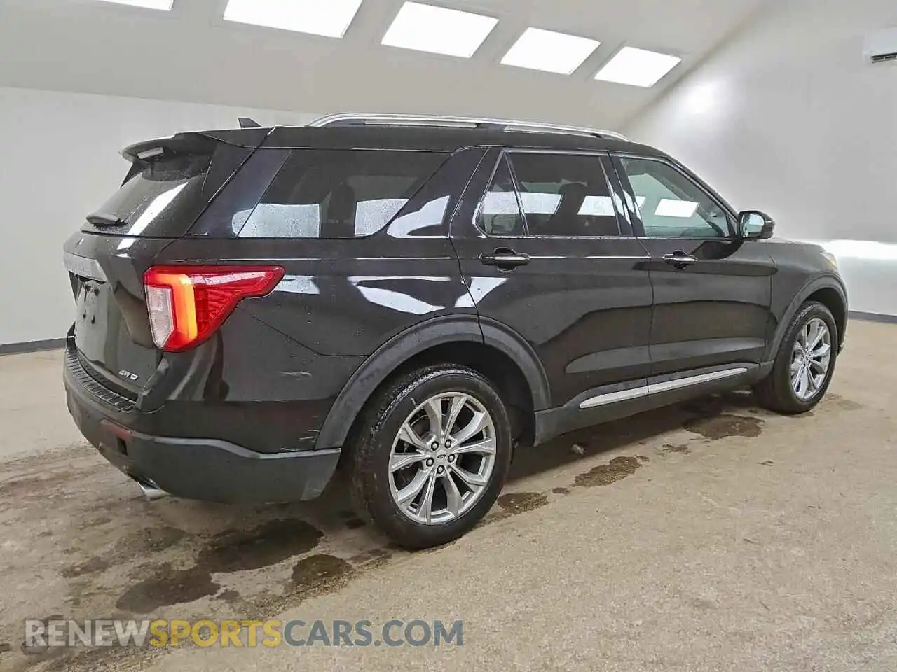 3 Фотография поврежденного автомобиля 1FMSK8FH2PGA68036 FORD EXPLORER 2023