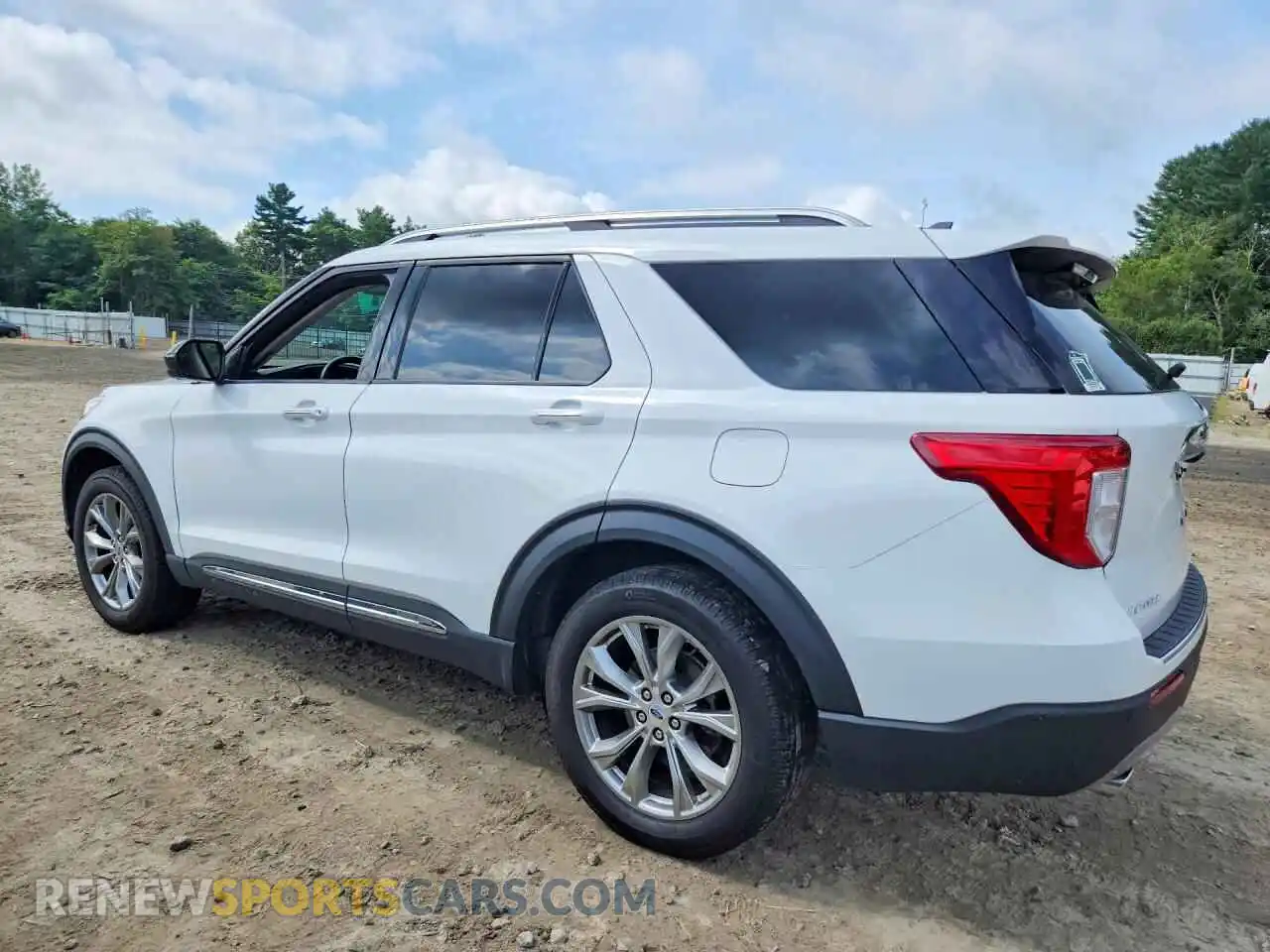 2 Фотография поврежденного автомобиля 1FMSK8FH6PGB42137 FORD EXPLORER 2023