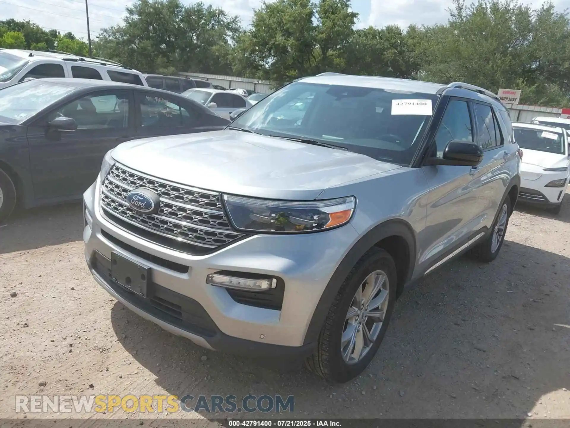 2 Photograph of a damaged car 1FMSK8FHXPGB22618 FORD EXPLORER 2023