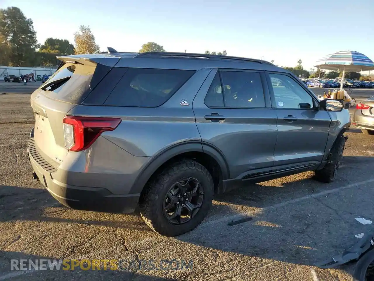 3 Photograph of a damaged car 1FMSK8JH5PGB61379 FORD EXPLORER 2023