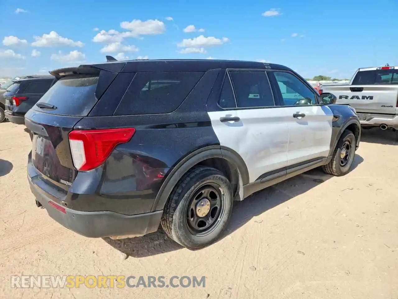 3 Photograph of a damaged car 1FM5K8AB0RGA26340 FORD EXPLORER 2024