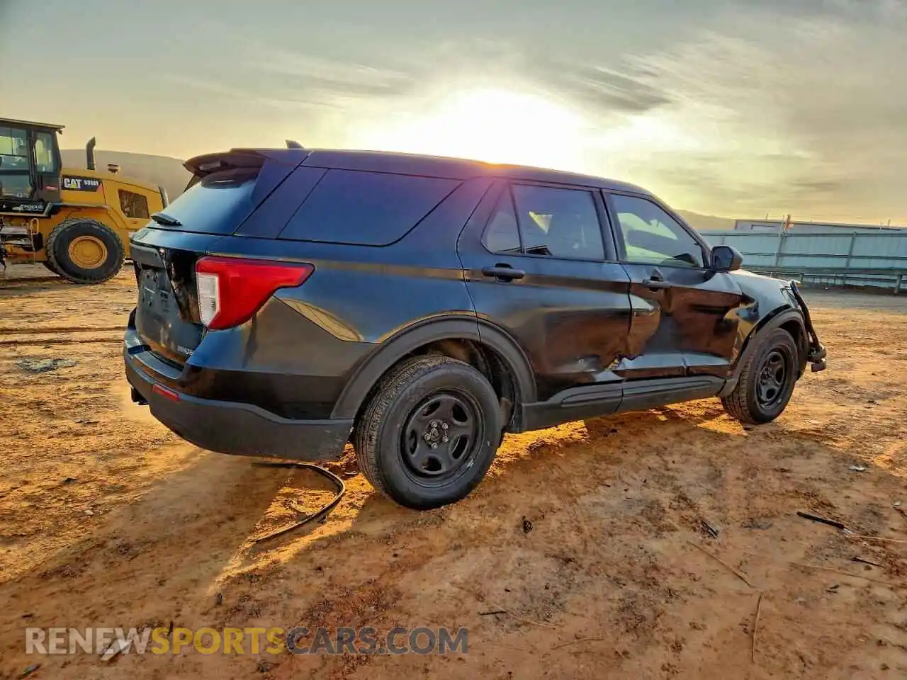 3 Фотография поврежденного автомобиля 1FM5K8AB2RGA07921 FORD EXPLORER 2024