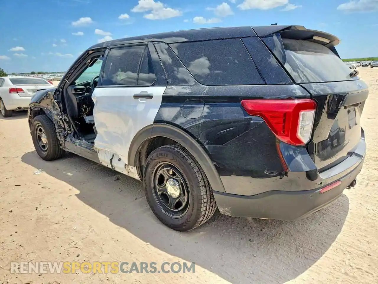2 fotografías del automóvil dañado 1FM5K8AB4RGA26972 FORD EXPLORER 2024
