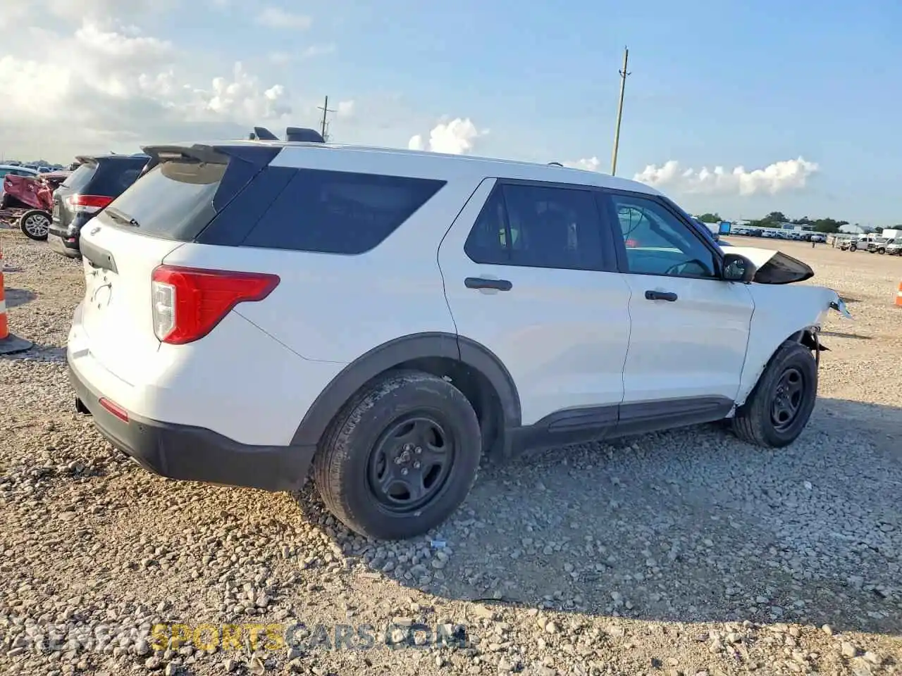 3 Фотография поврежденного автомобиля 1FM5K8AB7RGA64342 FORD EXPLORER 2024